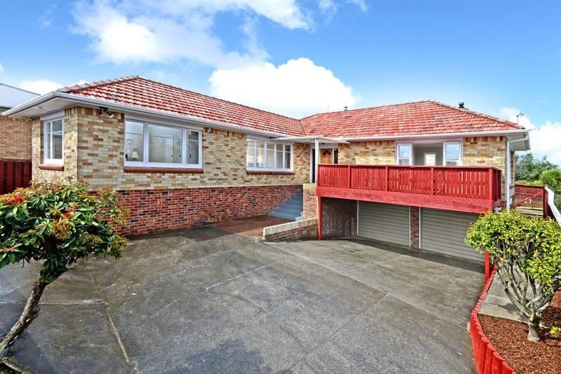 1/33 Grande Vue Road, Manurewa, Manukau - Carousel 1