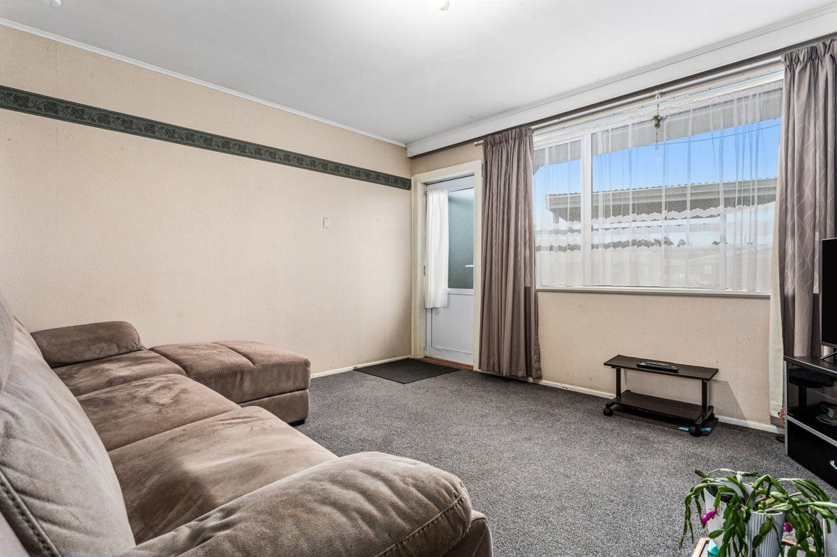 8B Porritt Drive, Kawerau, Kawerau - Carousel 2