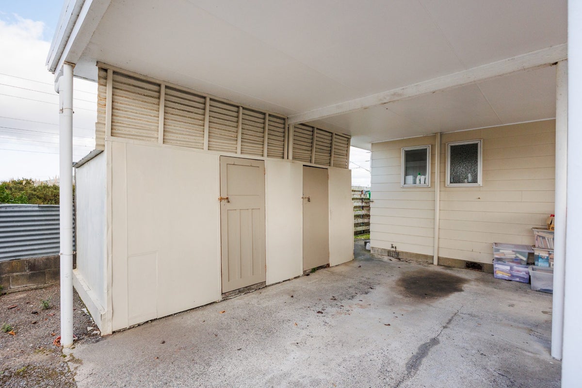 1/24 Palliser Place, Milson, Palmerston North - Carousel 18
