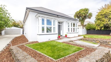 172 Wilsons Road South, Saint Martins, Christchurch - Carousel 1