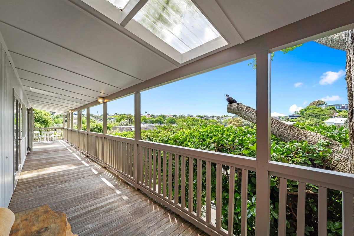 110 Orakei Road, Remuera, Auckland - Carousel 2