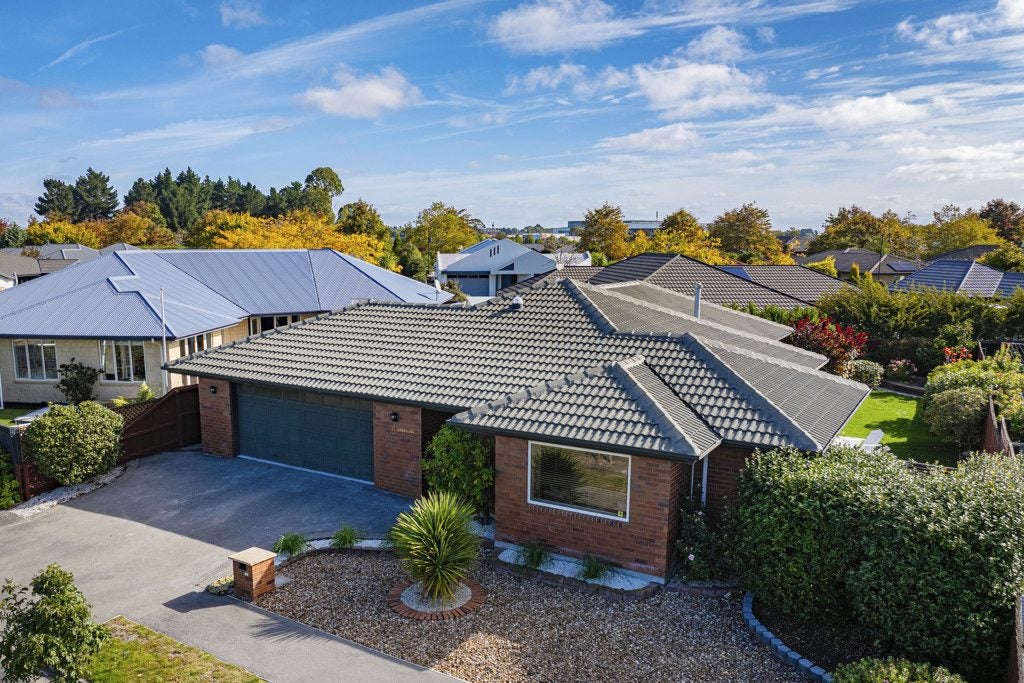 21 Puhara Avenue, Parklands, Christchurch - Carousel 2