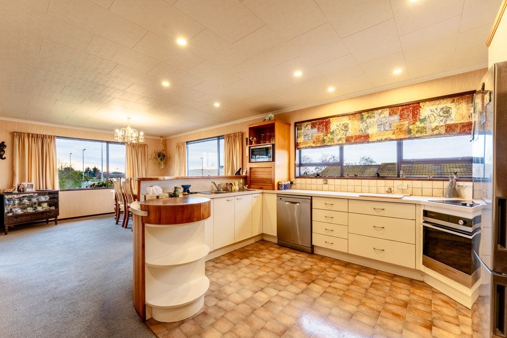 27 Roxburgh Street, Glenwood, Timaru - Carousel 2