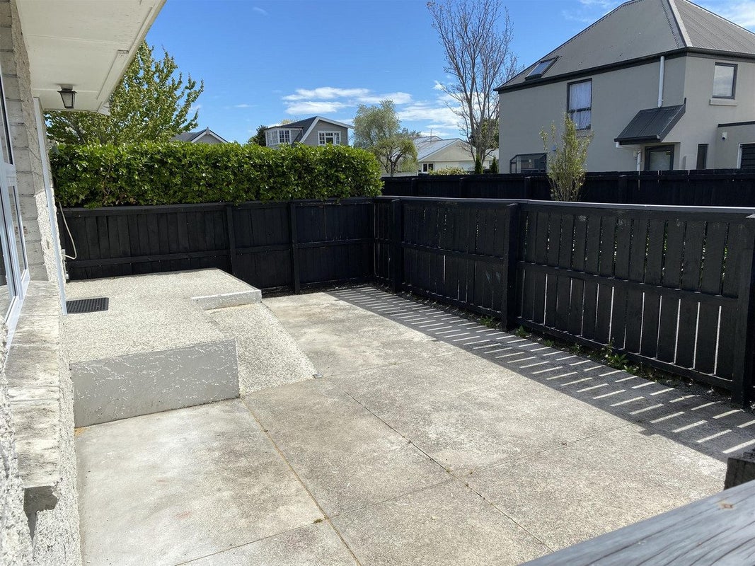 2/230 Springfield Road, St Albans, Christchurch - Carousel 2