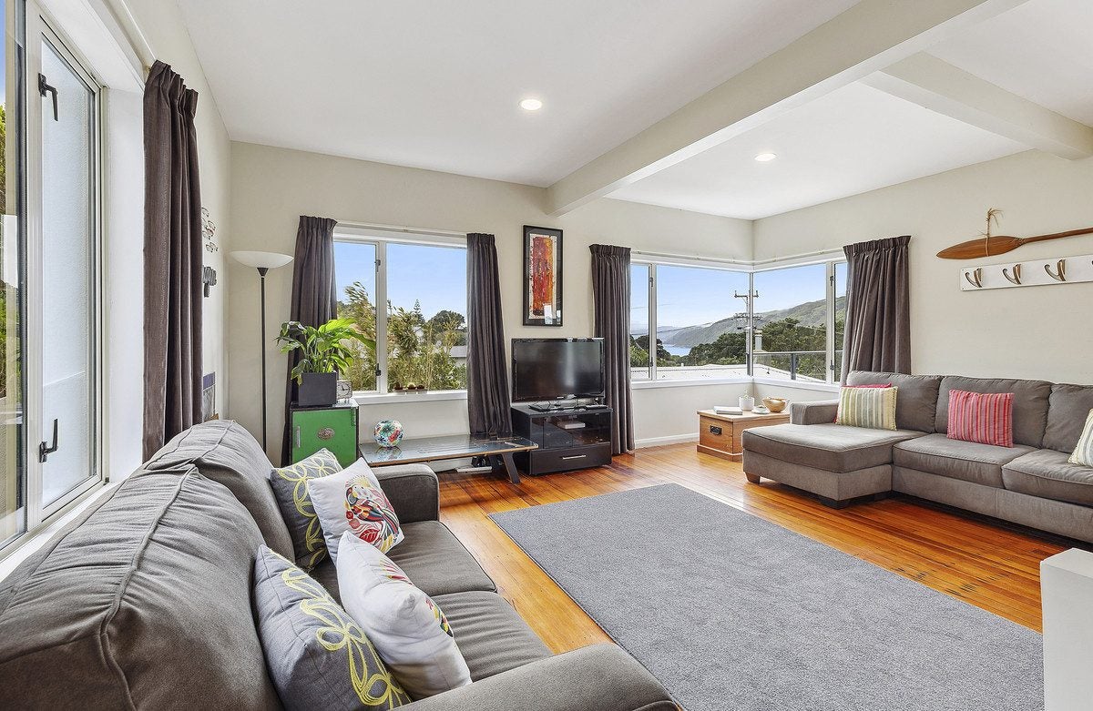 32 Rawhiti Road, Pukerua Bay, Porirua - Carousel 1
