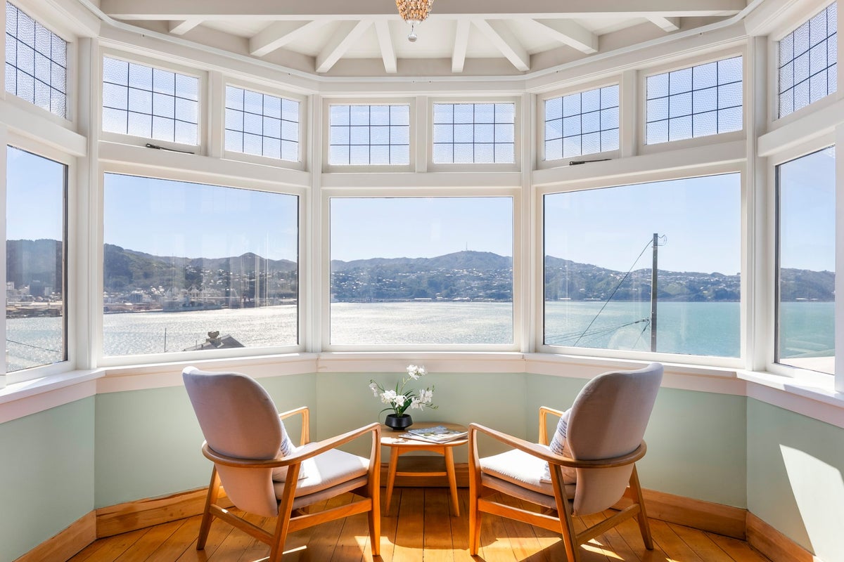 16 Maida Vale Road, Roseneath, Wellington - Carousel 1