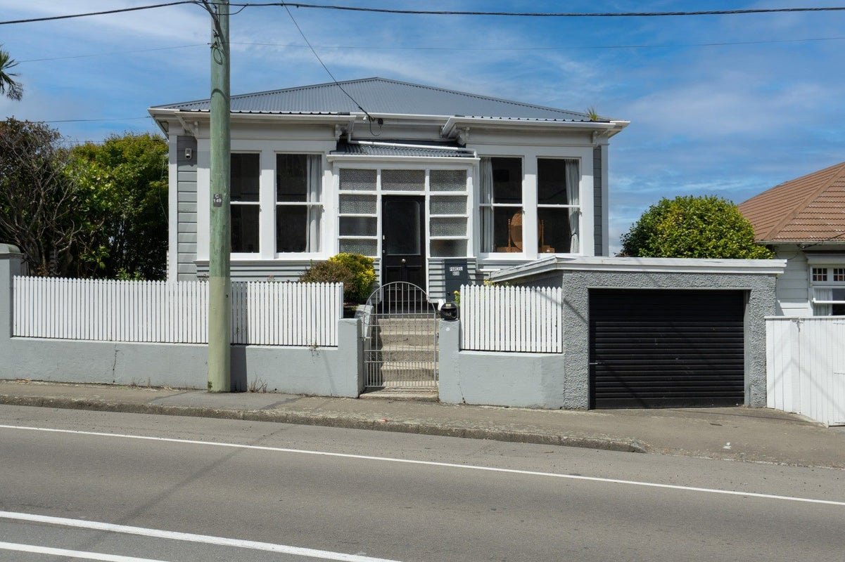 13 Crawford Road, Kilbirnie, Wellington - Carousel 1