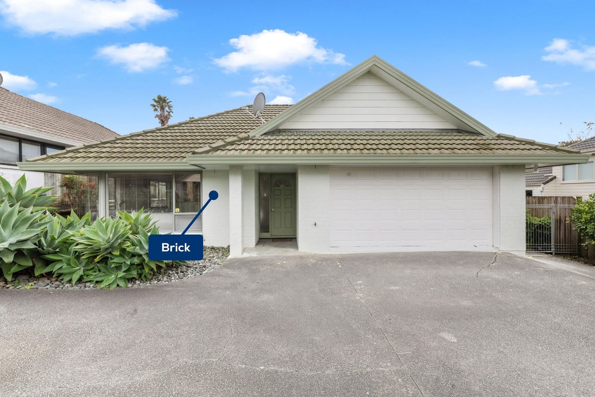 2/60 Whitford Road, Botany Downs, Auckland - Carousel 2