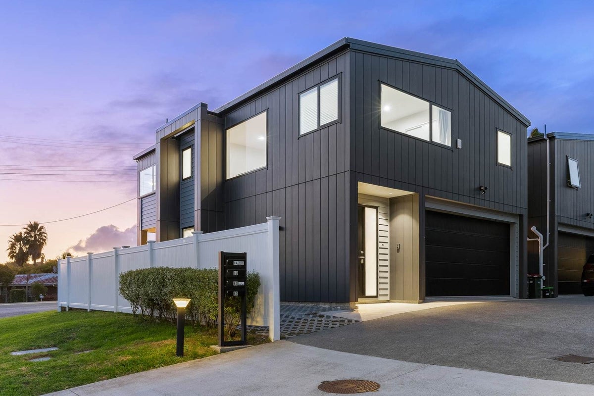 6A Ringwood Street, Torbay, Auckland - Carousel 1