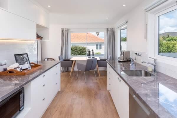 11 Beachlands Road, Beachlands, Auckland - Carousel 2
