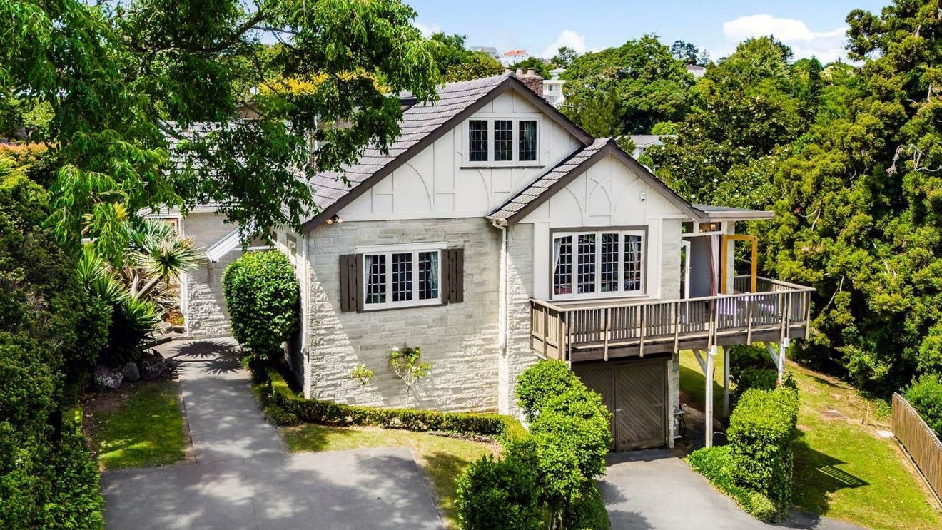 84 Meadowbank Road, Meadowbank, Auckland - Carousel 1