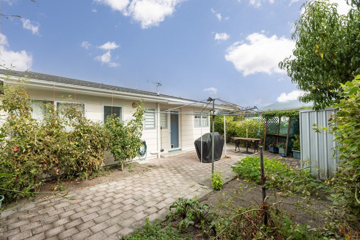 24A Elliott Street, Taradale, Napier - Carousel 1