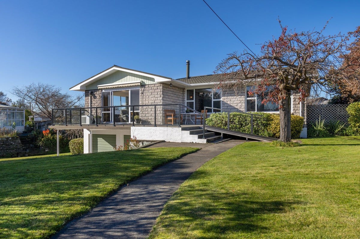 12 Colemans Road, Springlands, Blenheim - Carousel 2