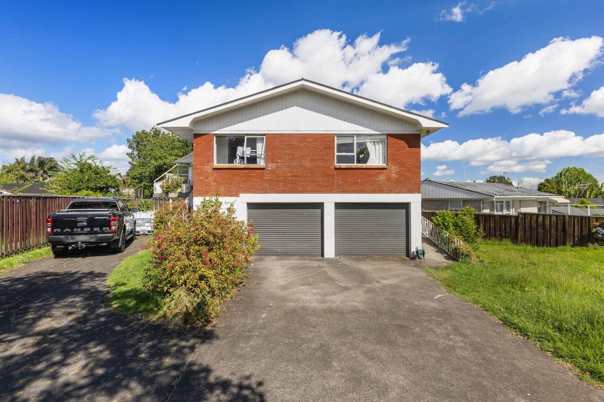 384 Great South Road, Opaheke, Papakura - Carousel 2