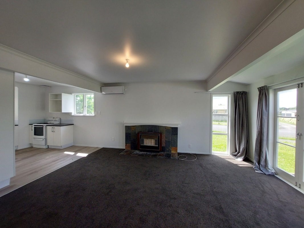 29 Carrington Avenue, Hillcrest, Hamilton - Carousel 2