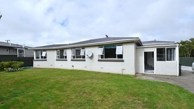 16 Frome Street, Clifton, Invercargill - Carousel 1