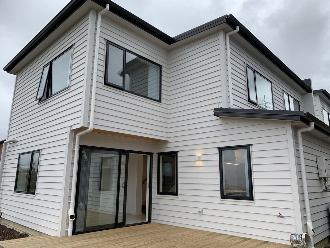 40D Spencer Road, Pinehill, Auckland - Carousel 1