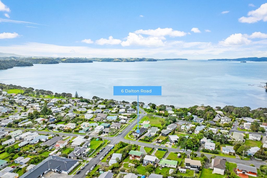 6 Dalton Road, Snells Beach, Snells Beach - Carousel 2