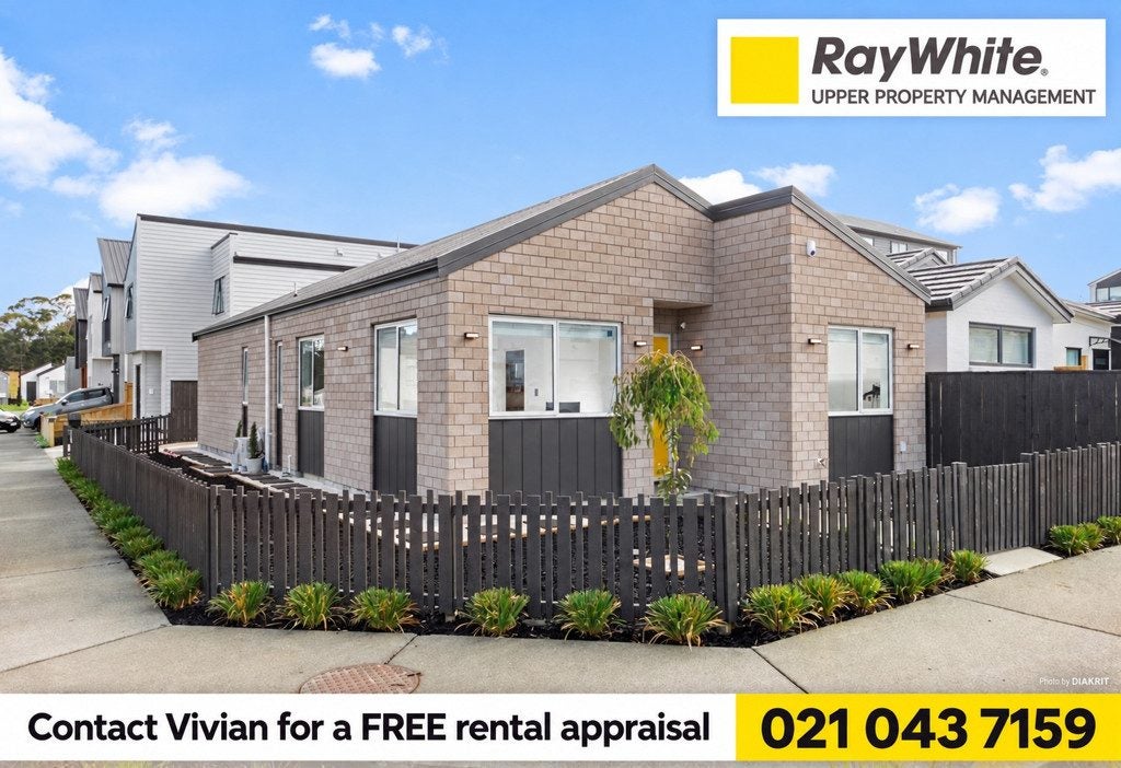 12 Houhora Street, Westgate, Auckland - Carousel 1