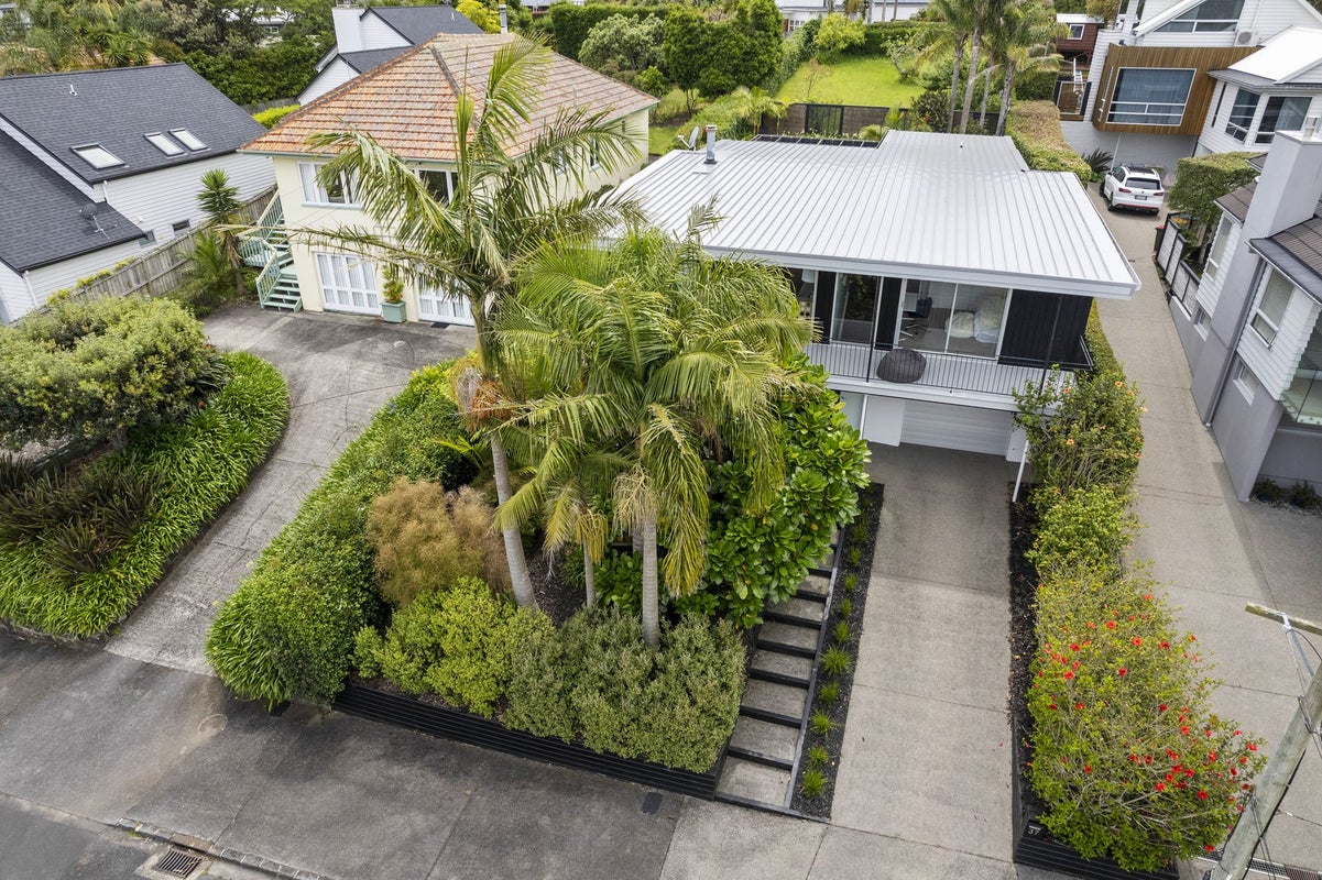 37 Comins Crescent, Mission Bay, Auckland - Carousel 2