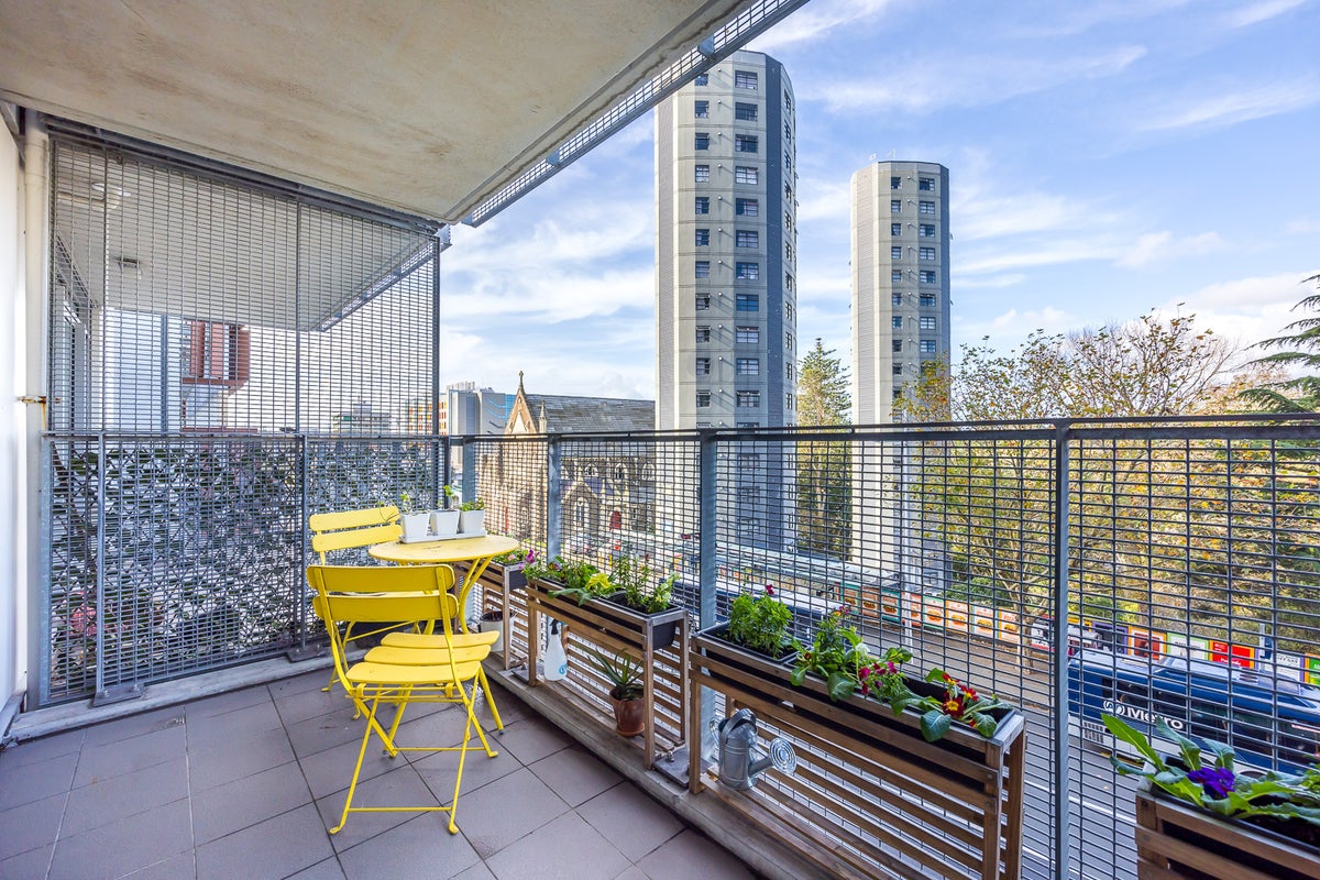 203/37 Symonds Street, Auckland Central, Auckland - Carousel 1