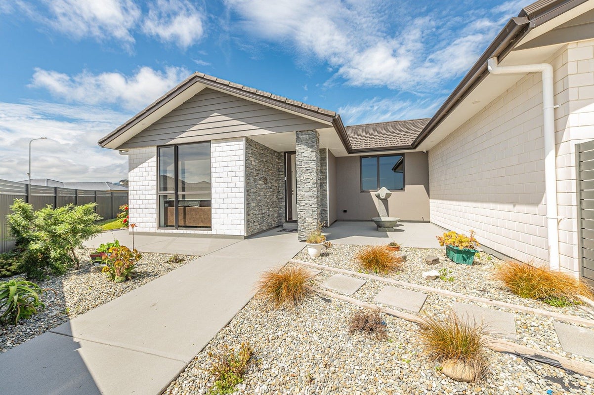 30 Tawhero Street, Gonville, Whanganui - Carousel 1