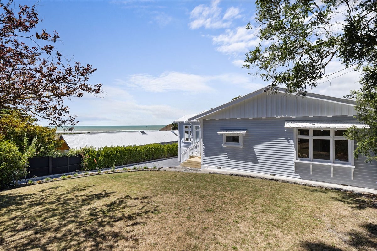 61 Moncks Spur Road, Redcliffs, Christchurch - Carousel 26