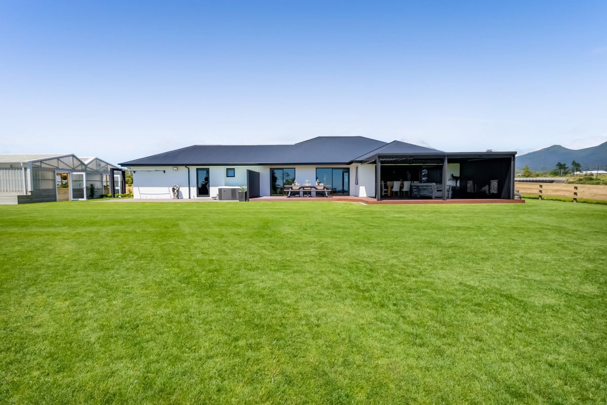 90 Peters Road, Kaimiro, Inglewood - Carousel 50