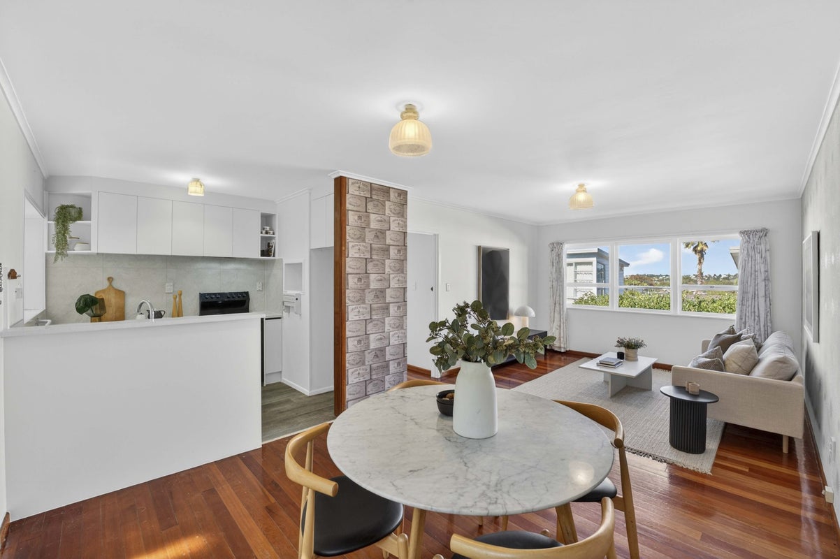 3/10A Haast Street, Remuera, Auckland - Carousel 1