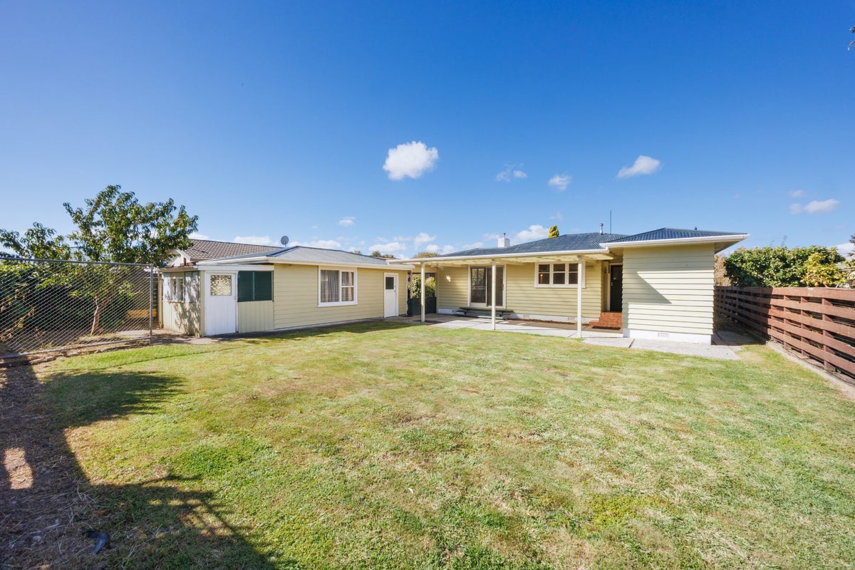 14 Hampden Street, Awapuni, Palmerston North - Carousel 2