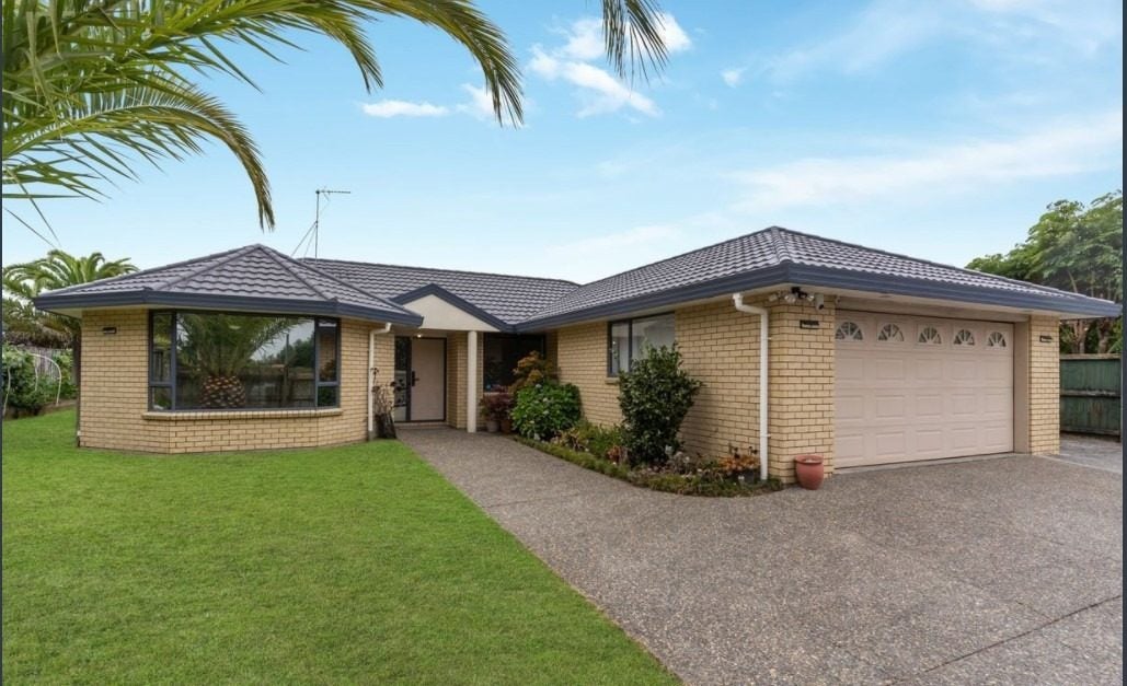 95 Smales Road, East Tamaki, Auckland - Carousel 1