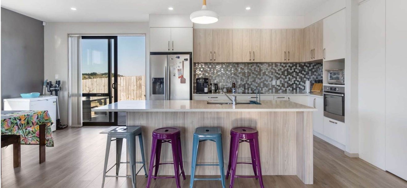 8 Hillpark Drive, Pokeno - Carousel 2