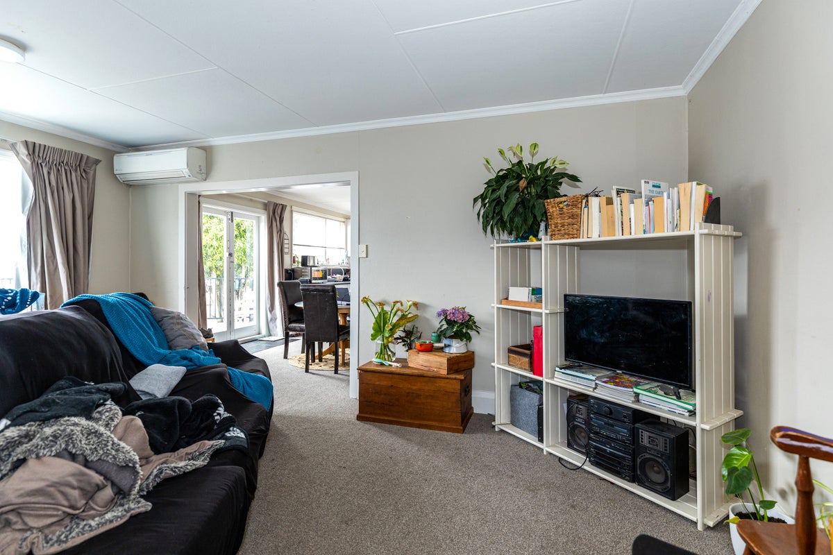 22 Victoria Street, Parkside, Timaru - Carousel 2