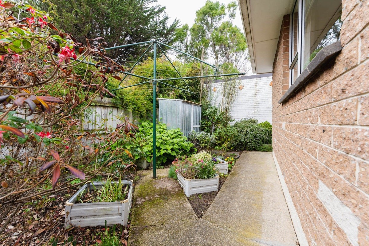 4 Cashel Street, South Dunedin, Dunedin - Carousel 18