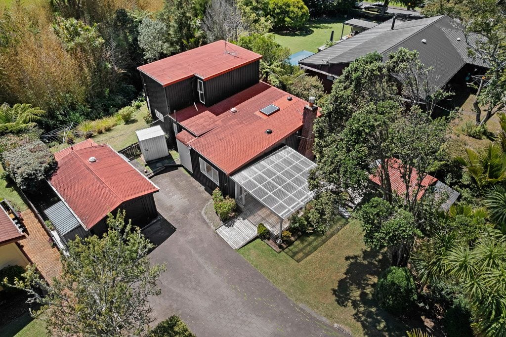 883 Swanson Road, Swanson, Auckland - Carousel 2
