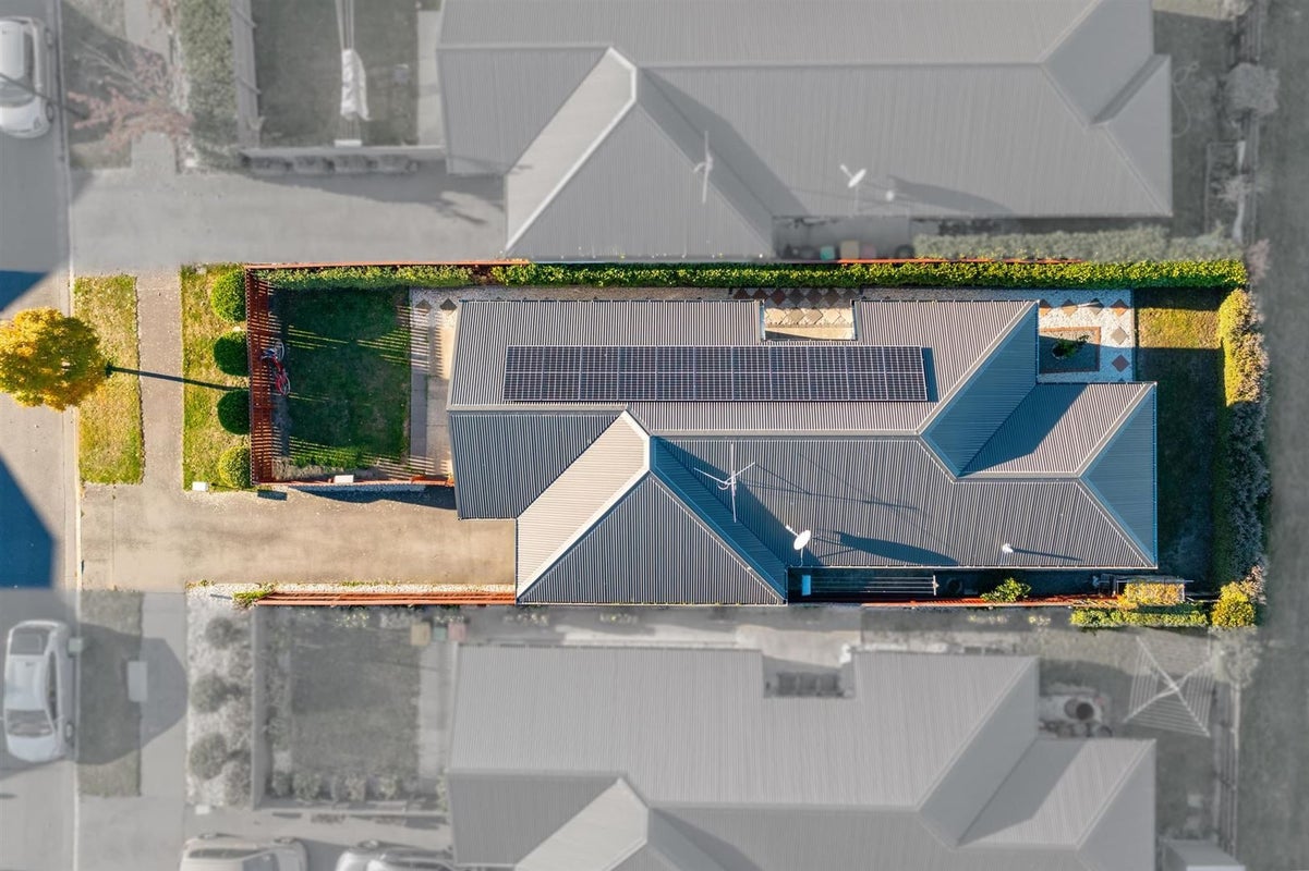 9 Charente Way, Yaldhurst, Christchurch - Carousel 2