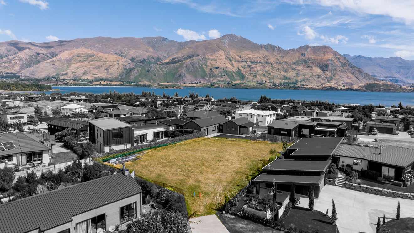 7 Avalanche Place, Wanaka, Wanaka - Carousel 1