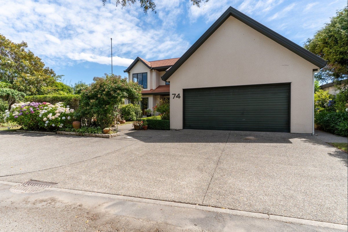 74 Titoki Street, Lansdowne, Masterton - Carousel 2
