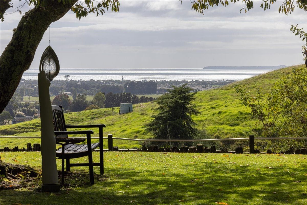 1162F Welcome Bay Road, Papamoa, Papamoa - Carousel 2