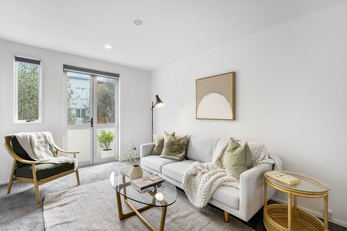 107 Albionvale Road, Glen Eden, Auckland - Carousel 2
