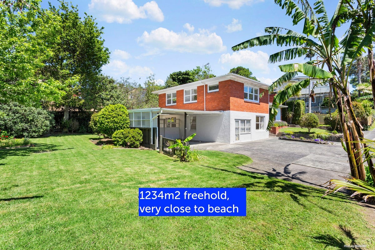 35A Hauraki Road, Hauraki, Auckland - Carousel 1