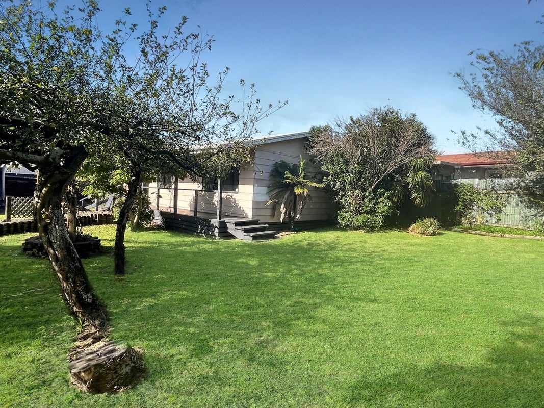 1/207 Rifle Range Road, Tauhara, Taupo - Carousel 2