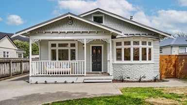 30 Hardy Street, Waterloo, Lower Hutt - Carousel 1