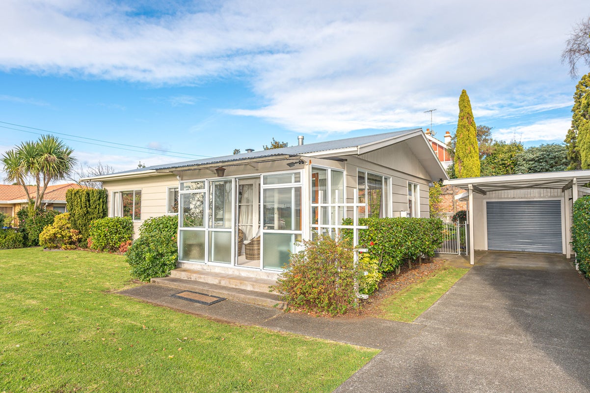 133 Carlton Avenue, Springvale, Whanganui - Carousel 2