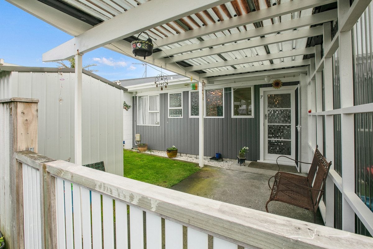 7/289D Carrington Streeet, Vogeltown, New Plymouth - Carousel 13