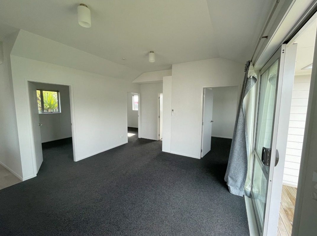 18 Filmer Place, Melville, Hamilton - Carousel 2
