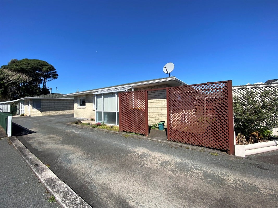 7A Norman Street, Lower Vogeltown, New Plymouth - Carousel 2