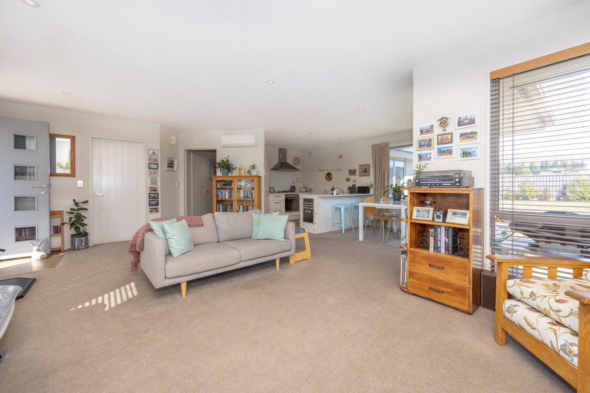 7 Heron Green, ARROWTOWN - Carousel 2