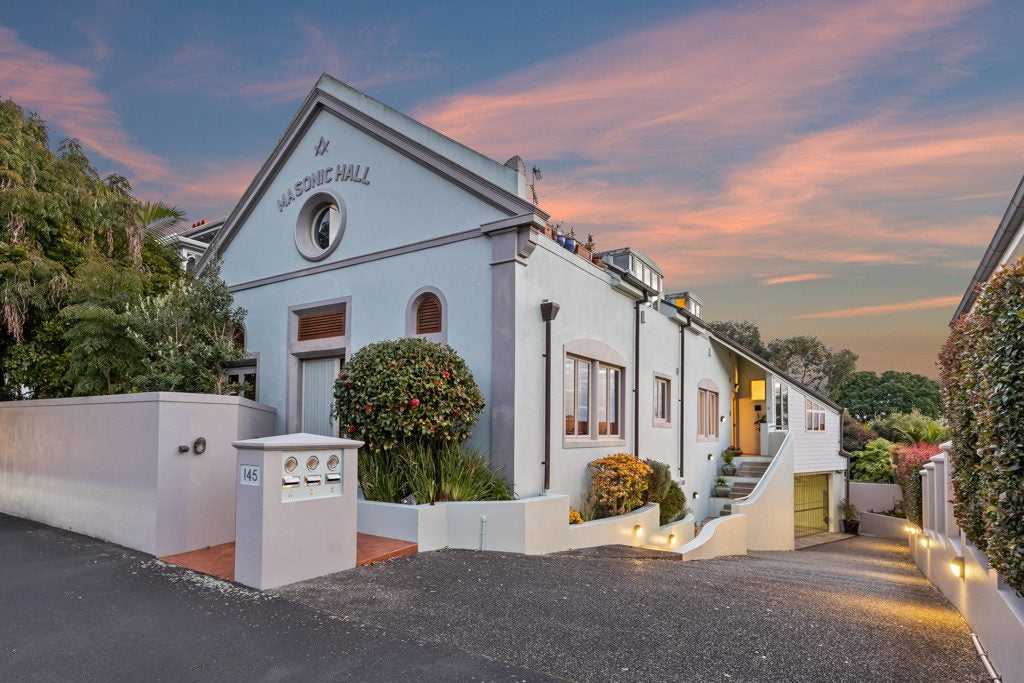 2/145 Victoria Road, Devonport, North Shore City, Auckland - Carousel 1