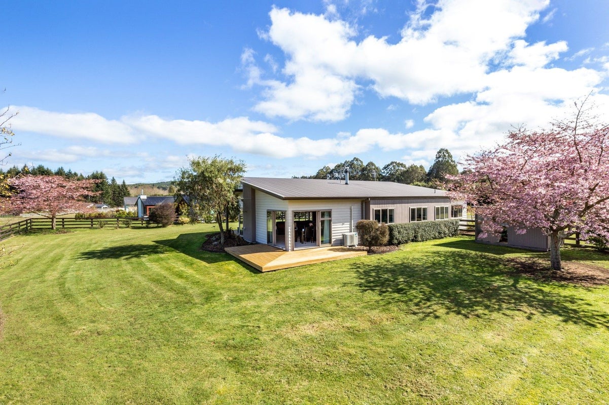 44/500 Kinloch Road, Kinloch, Taupo - Carousel 1